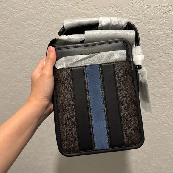 Coach Sullivan Crossbody Messenger Bag NWT